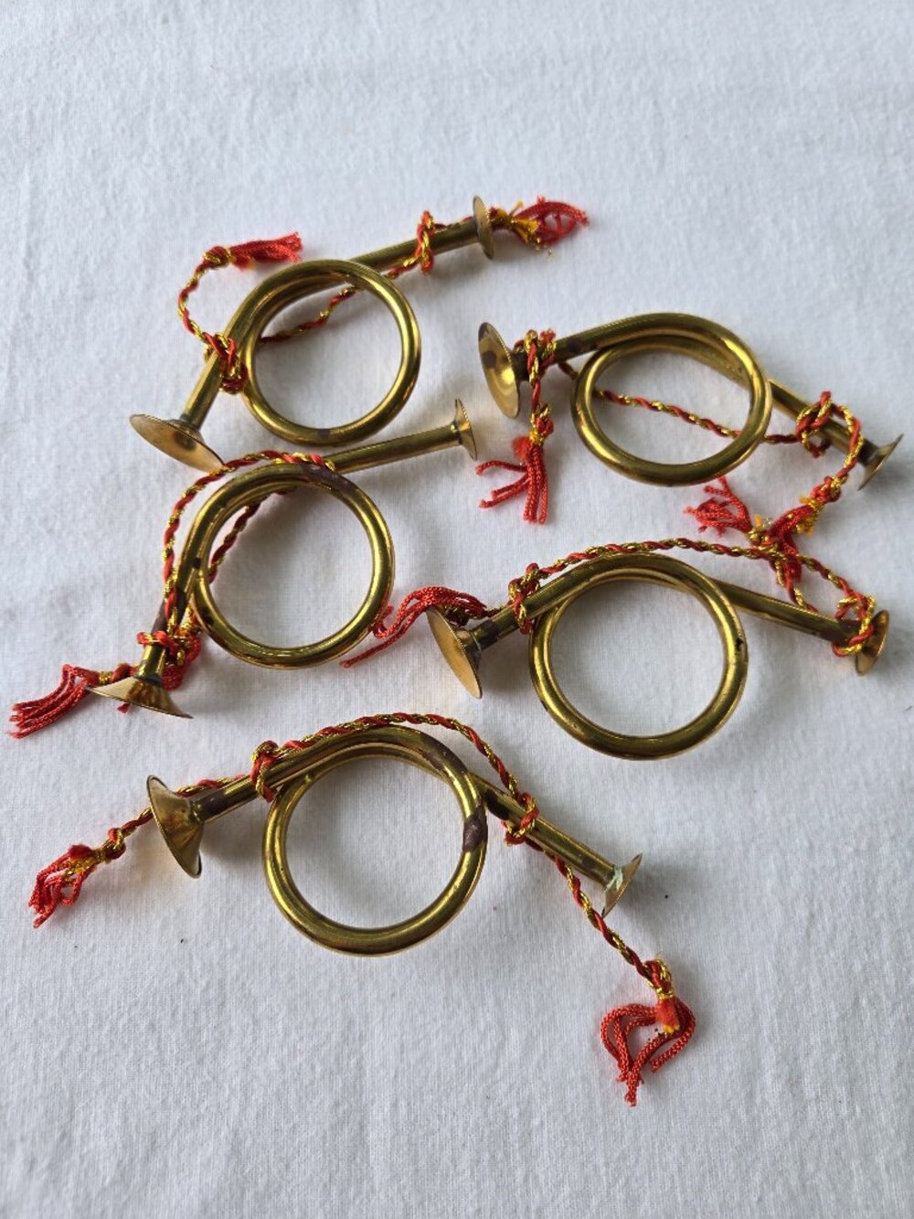 5 Vintage Brass Musical Instrument Christmas Ornaments French Horns with Hangers